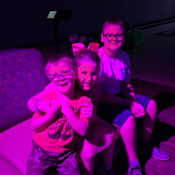 Meet your Posher, Megan - Picture 5 of 9